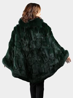 Woman's Green Fox Section Fur Poncho