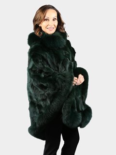 Woman's Green Fox Section Fur Poncho