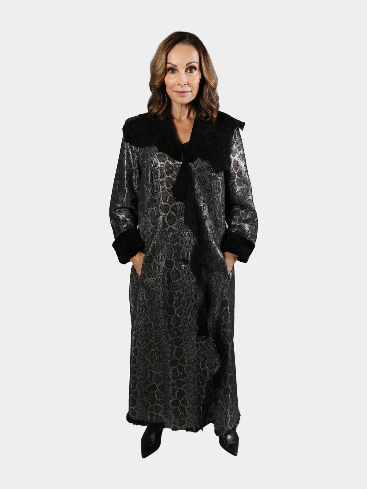 Women's Sandshell Matte Lambskin Leather Jacket (Reversible) - Day Furs
