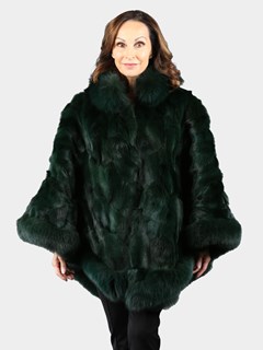 Woman's Green Fox Section Fur Poncho